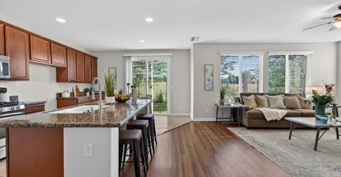1472 Snapdragon Ln, Roseville, CA 95747 Photo