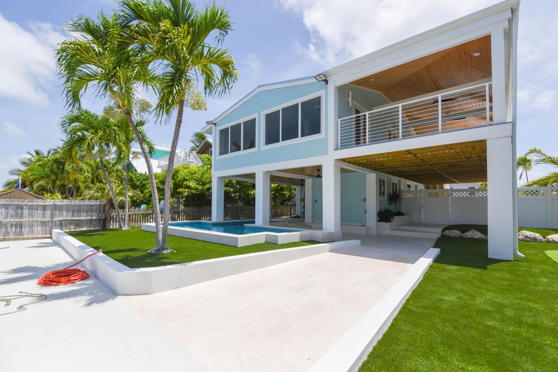 848 E Caribbean Drive, Summerland Key, FL 33042 Photo