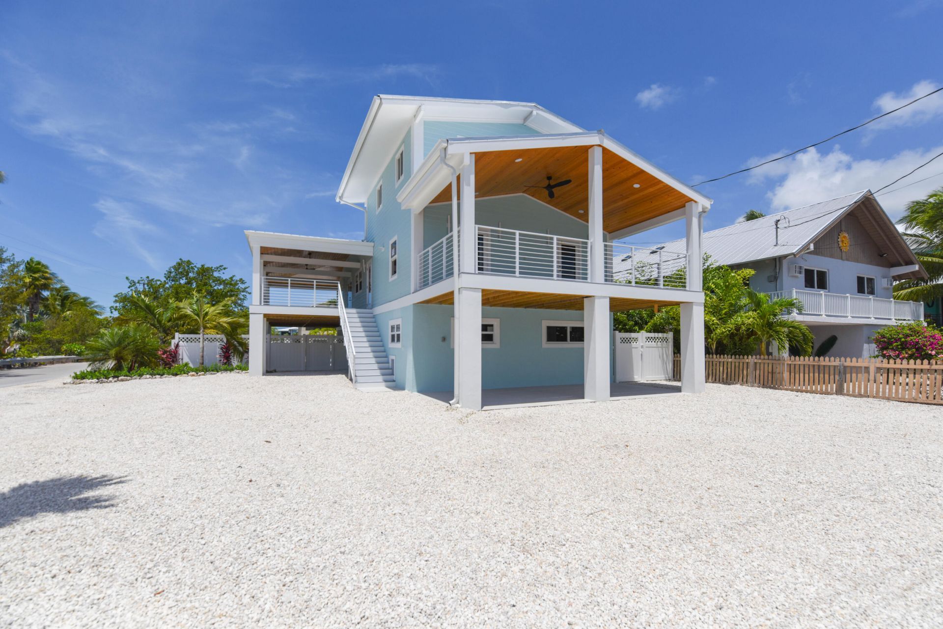 848 E Caribbean Drive, Summerland Key, FL 33042 Photo