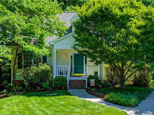 4005 Glenn Landing Drive , Winston-Salem, NC 27107