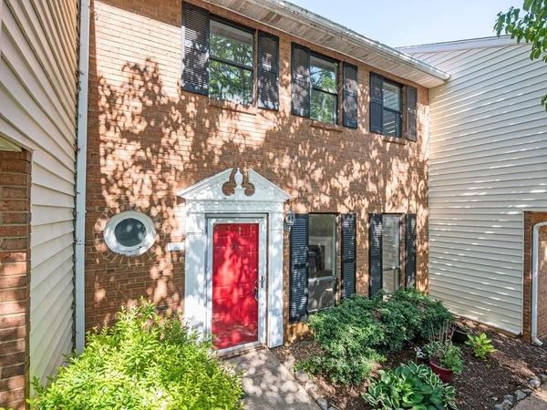3190 Cape Circle, Alpharetta, GA 30009