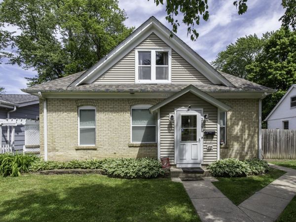 2607 Gideon Avenue , Zion, IL 60099