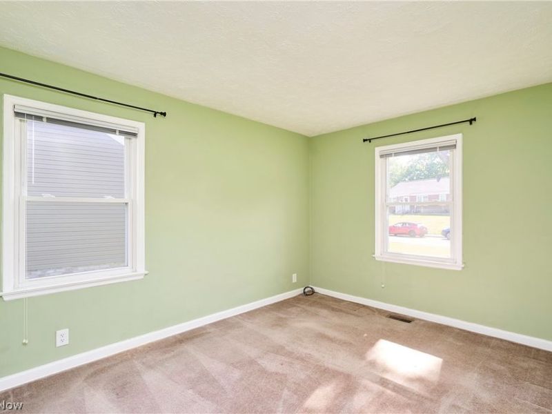 184 Rowford Avenue SW, Massillon, OH 44646 Photo 12