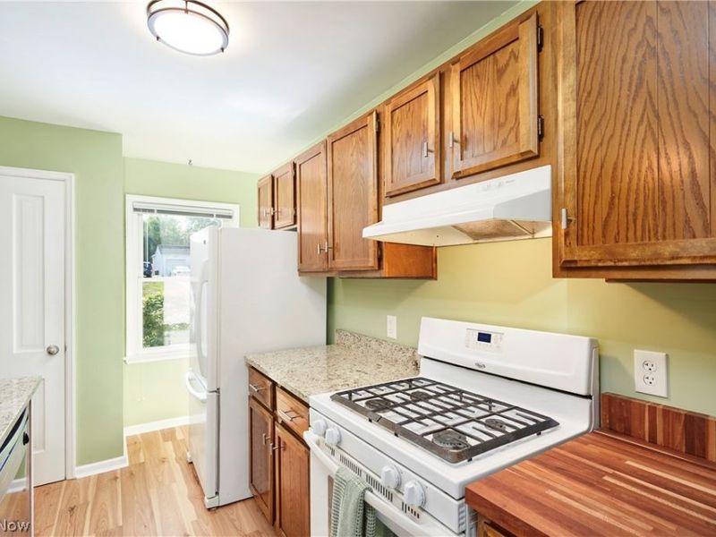 184 Rowford Avenue SW, Massillon, OH 44646 Photo 8