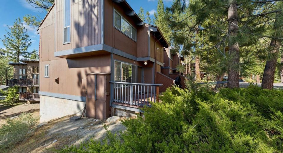 1410 Ski Run Boulevard, Unit 10, South Lake Tahoe, CA 96150 Photo