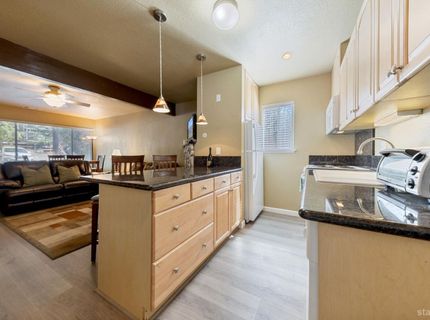1410 Ski Run Boulevard, Unit 10, South Lake Tahoe, CA 96150 Photo