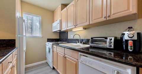 1410 Ski Run Boulevard, Unit 10, South Lake Tahoe, CA 96150 Photo