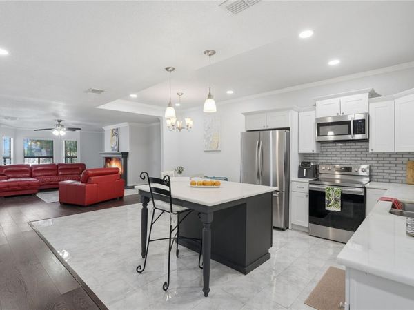734 Summerwood DR , New Braunfels, TX 78130