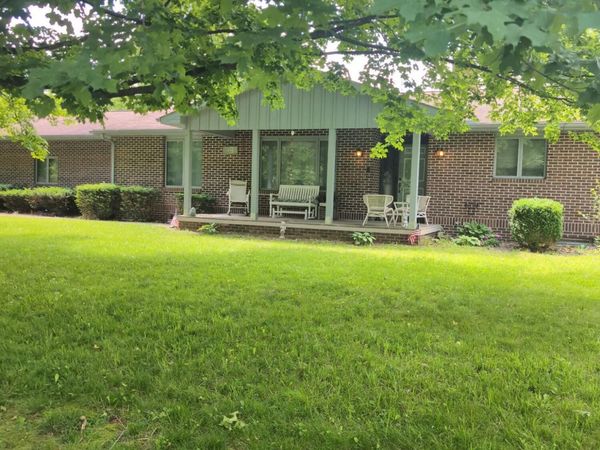 930 N Warpole Street , Upper Sandusky, OH 43351