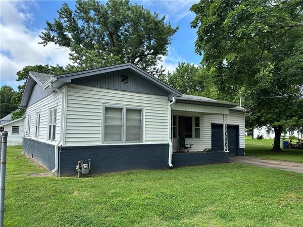 503 W 3rd Street, Pittsburg, KS 66762