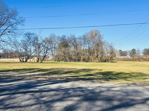 00 Lonnie Dr, Muscle Shoals, AL 35661
