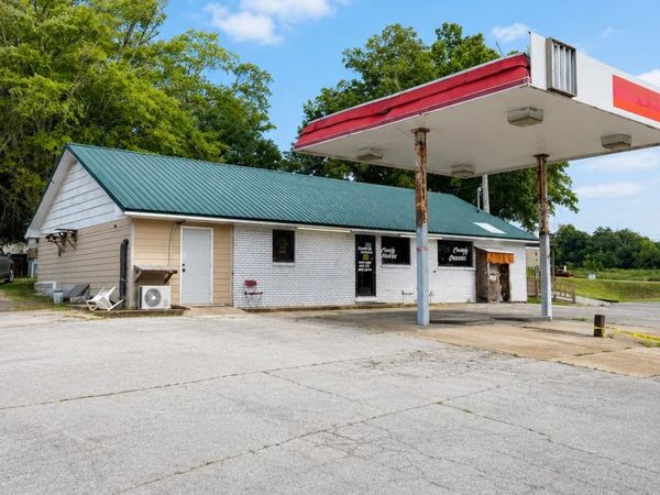 509 Hwy 19, Red Bay, AL 35582