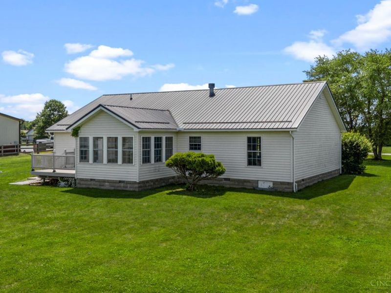 144 Fox Run Drive, Wilmington, OH 45177 Photo 5