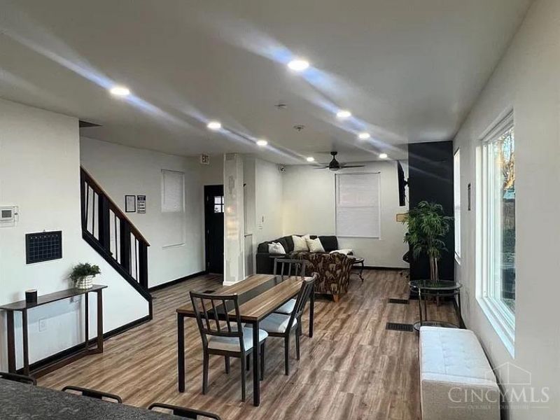 3113 Harvard Avenue, Cincinnati, OH 45207 Photo 2