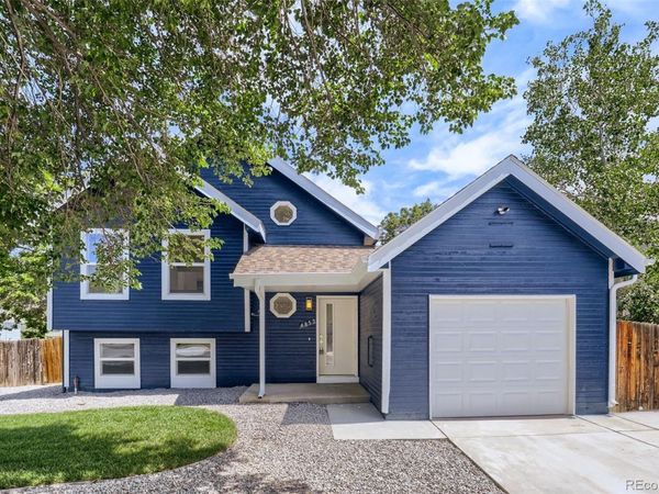 4852 S Salida Court, Aurora, CO 80015