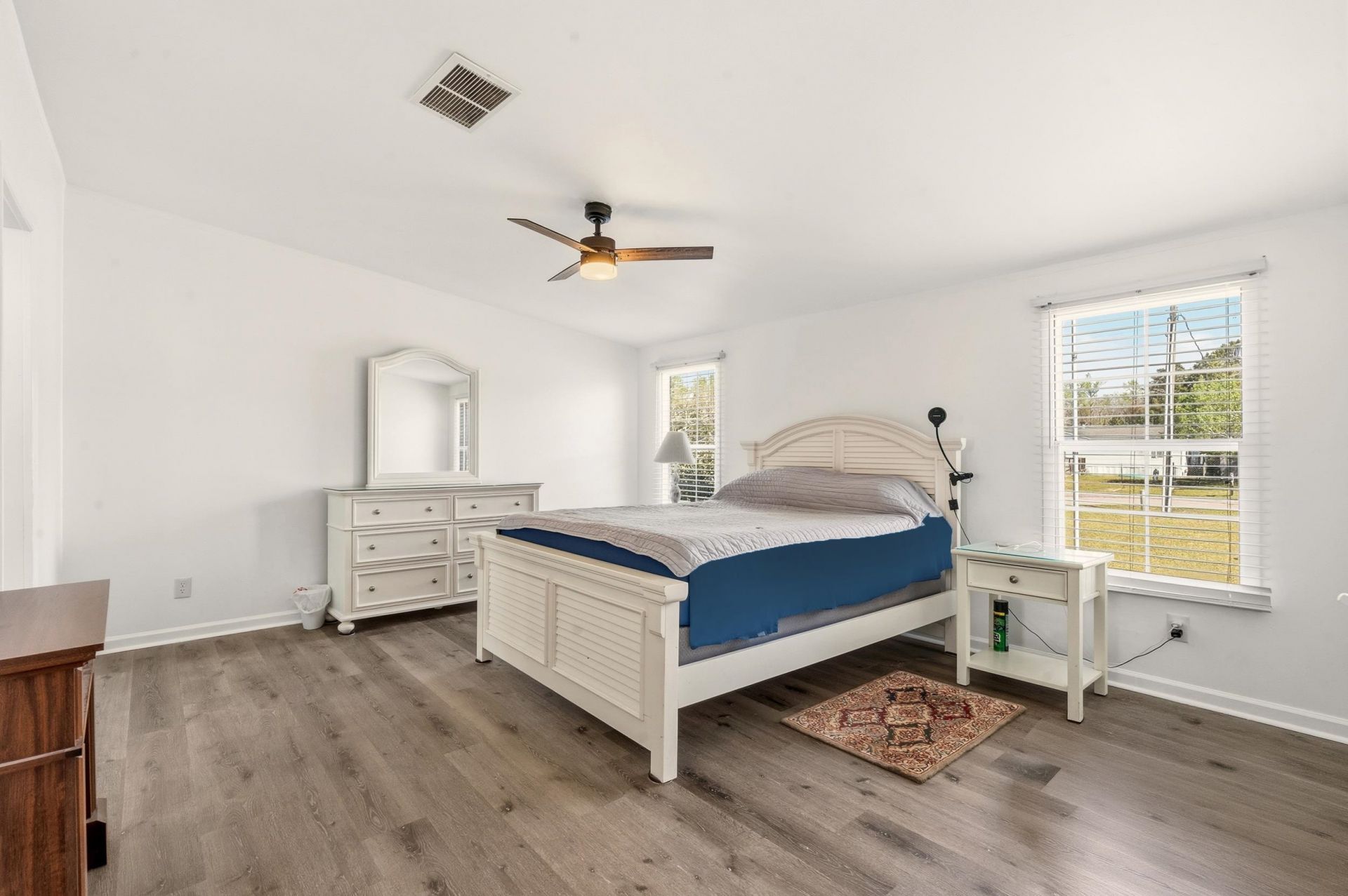 2264 Todd Dr.  Photo 12