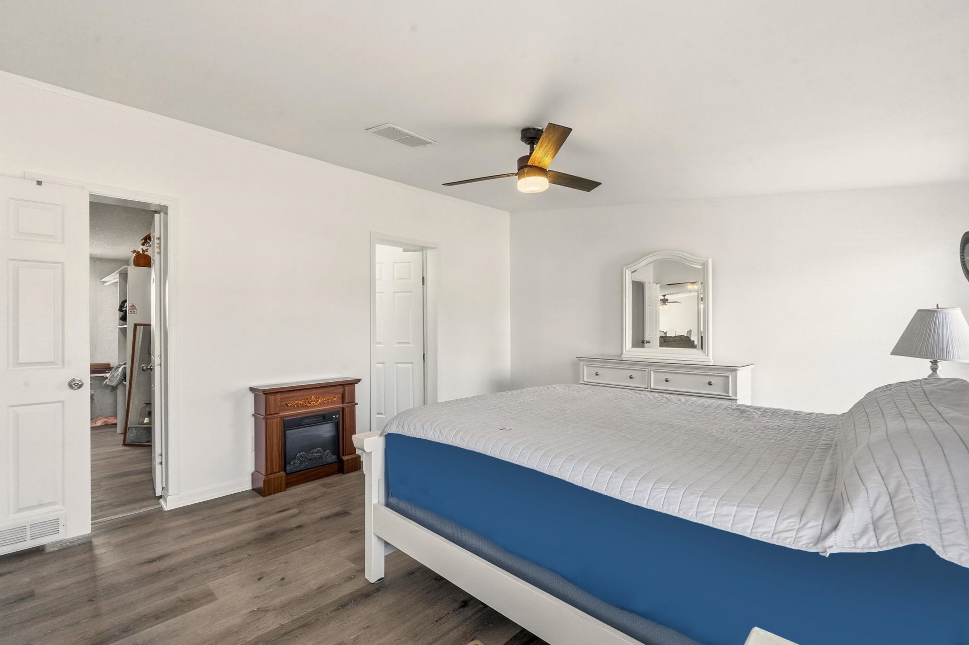 2264 Todd Dr.  Photo 15
