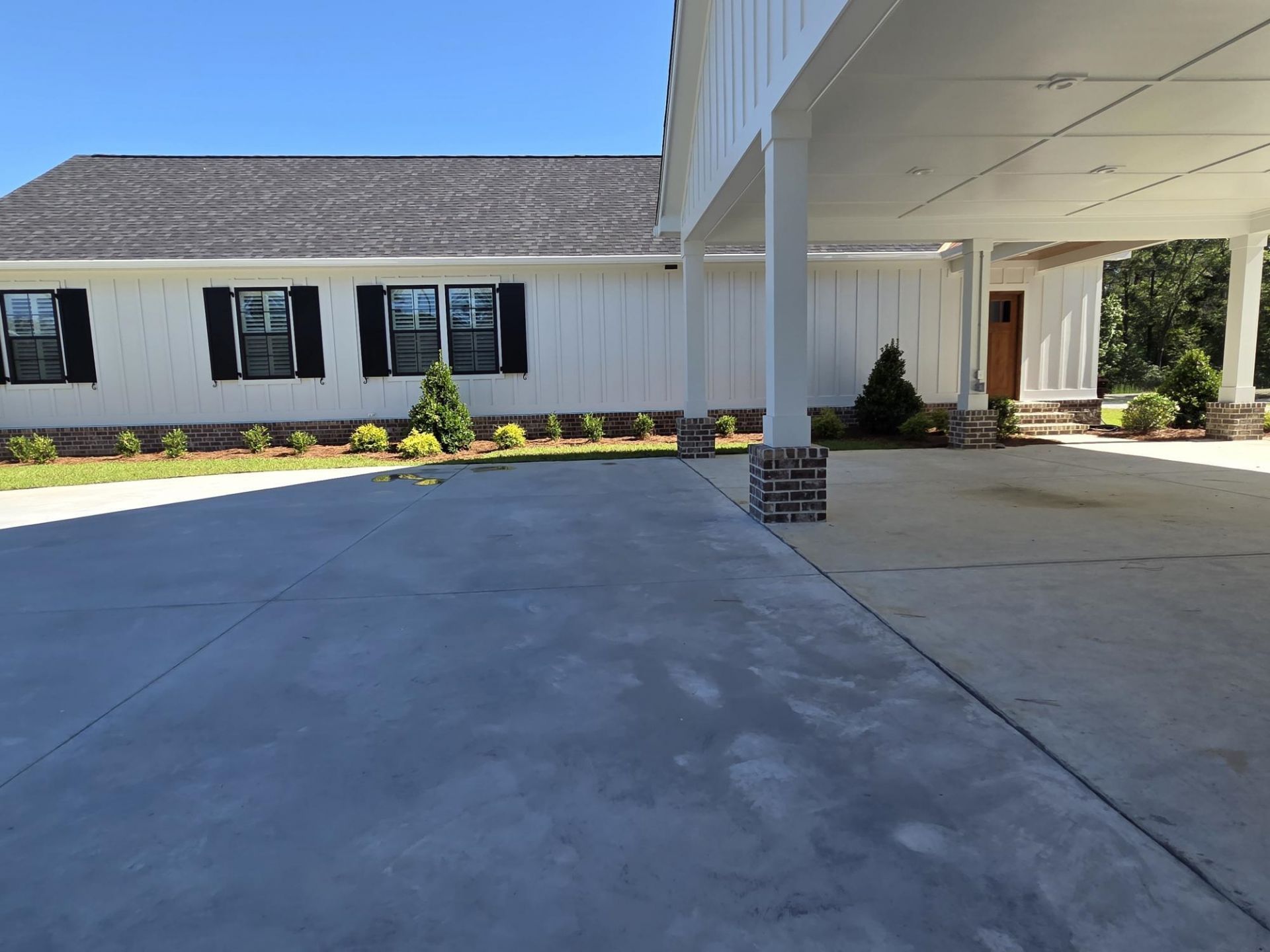 242 Leadwood St.  Photo 4