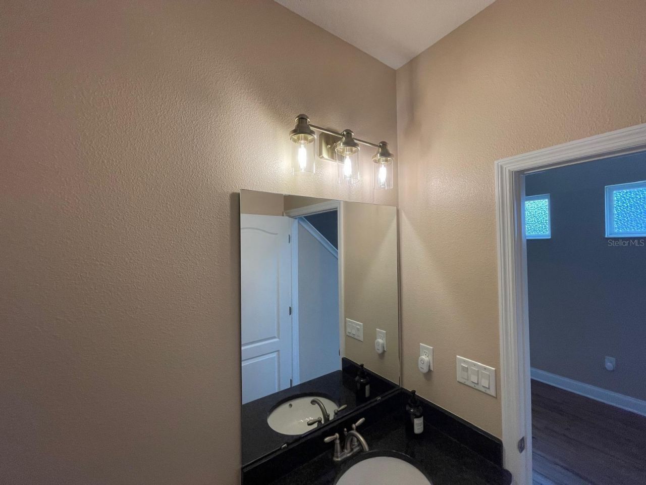 2745 Peony Drive, Oviedo, FL 32766 Photo