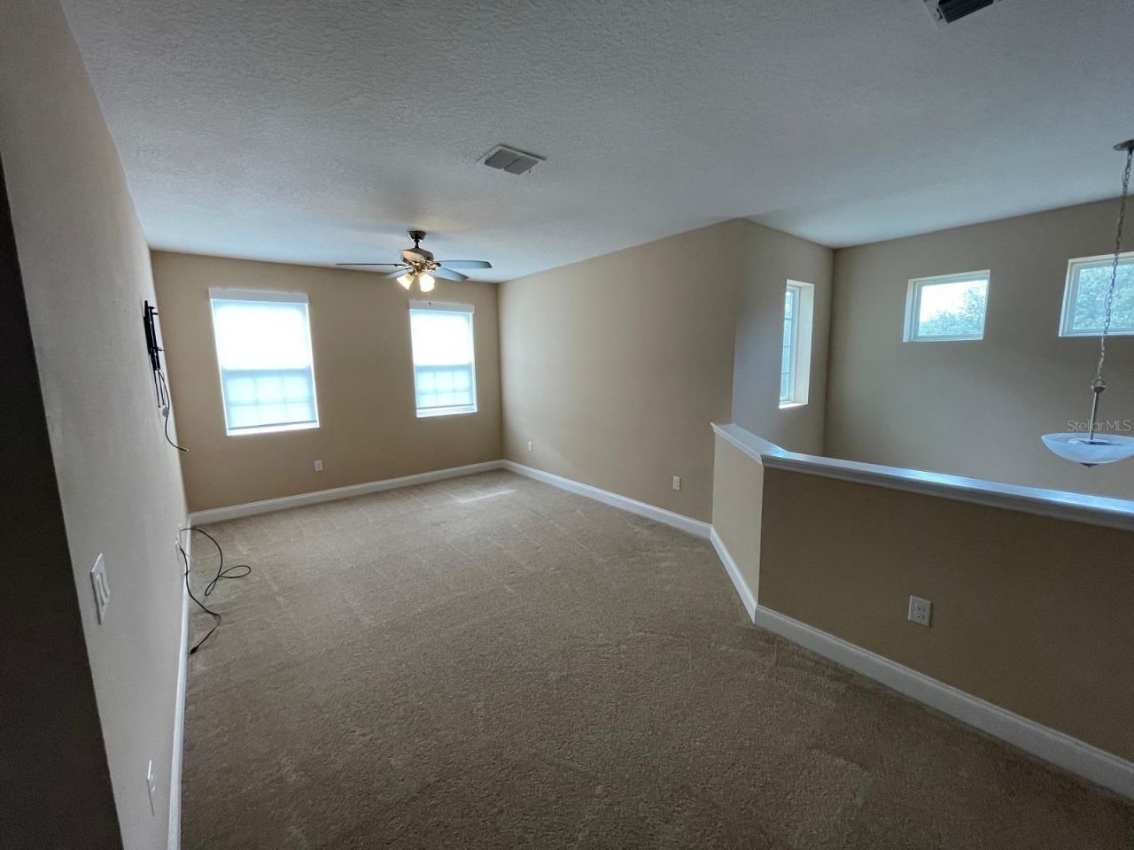 2745 Peony Drive, Oviedo, FL 32766 Photo