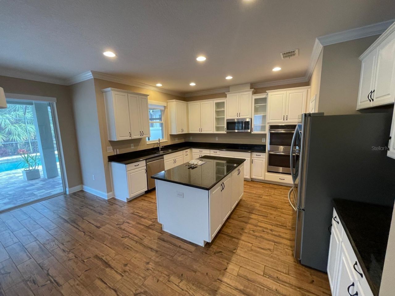 2745 Peony Drive, Oviedo, FL 32766 Photo