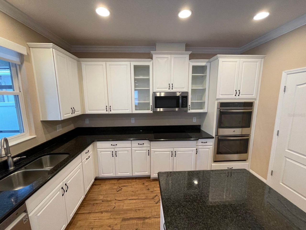 2745 Peony Drive, Oviedo, FL 32766 Photo