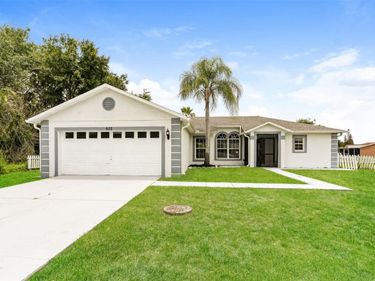 602 COTULLA DRIVE , KISSIMMEE, FL 34758