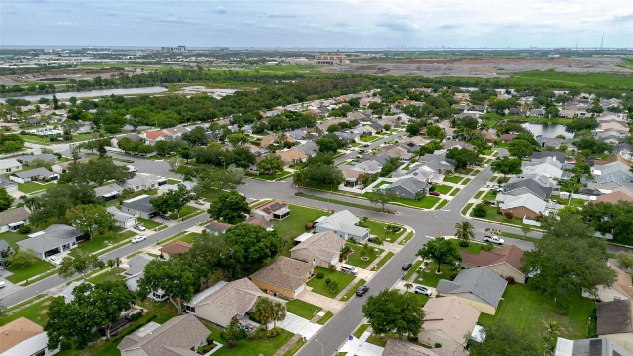 3951 104th Avenue N, Clearwater, FL 33762 Photo