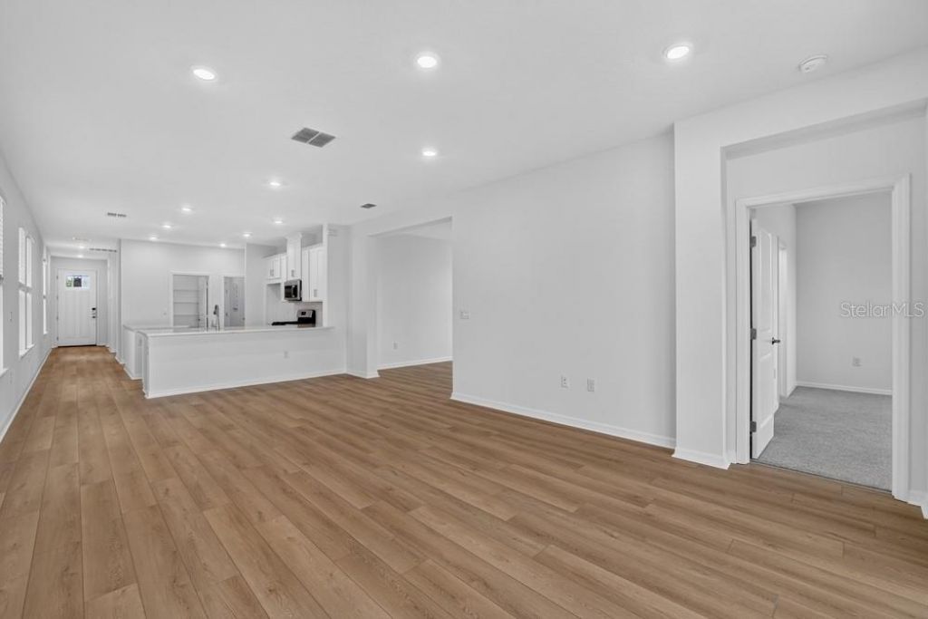 5032 Cyan Loop, Apollo Beach, FL 33572 Photo