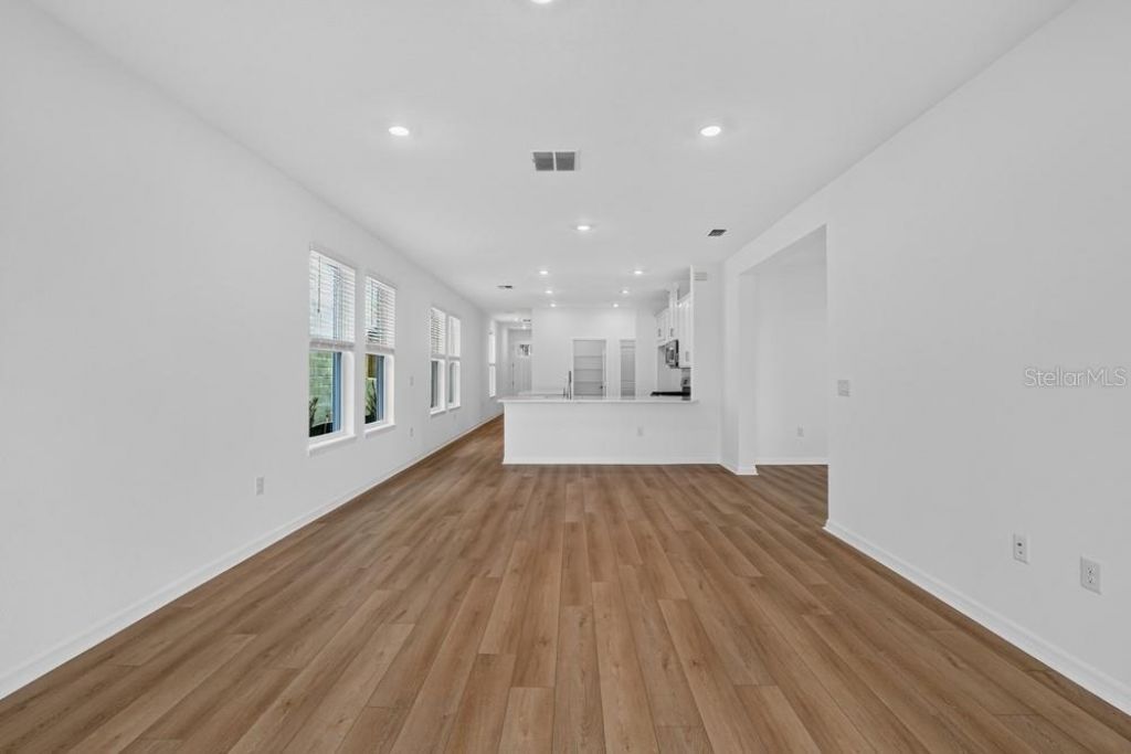 5032 Cyan Loop, Apollo Beach, FL 33572 Photo