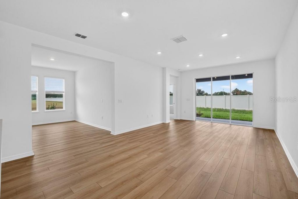 5032 Cyan Loop, Apollo Beach, FL 33572 Photo