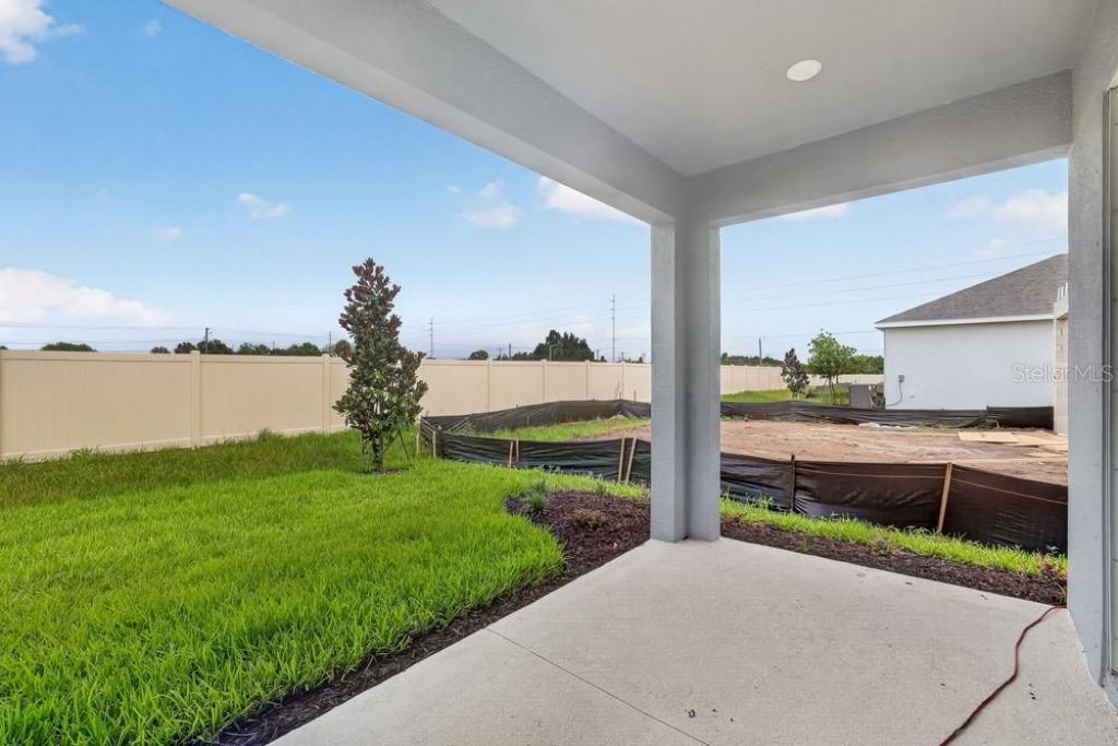 5032 Cyan Loop, Apollo Beach, FL 33572 Photo