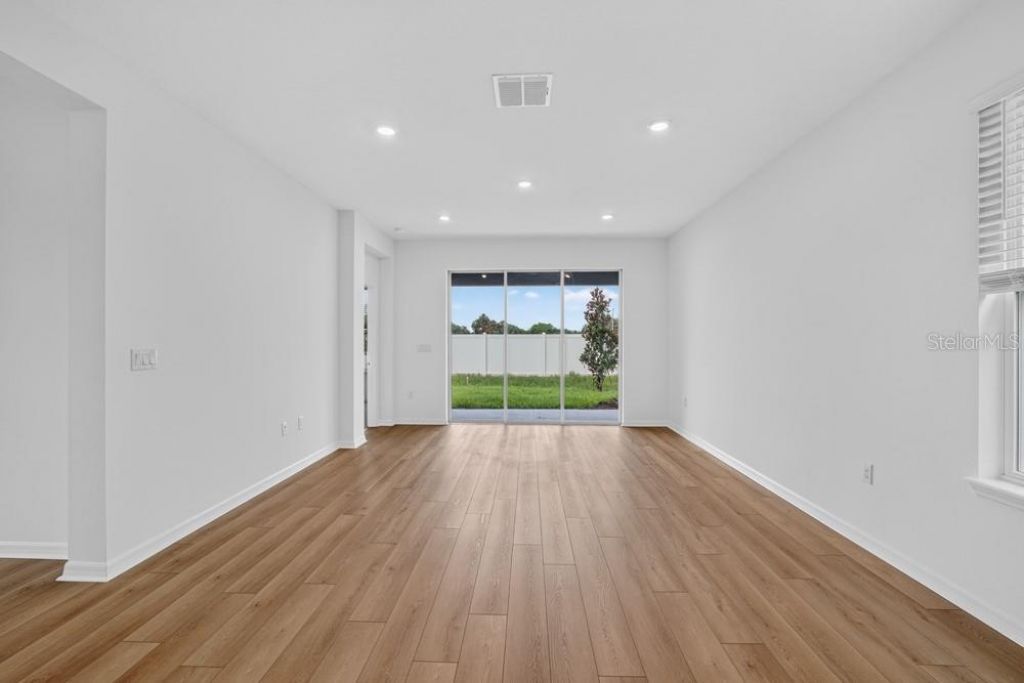 5032 Cyan Loop, Apollo Beach, FL 33572 Photo