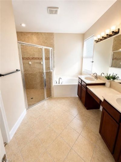 21790 Sunset Lake Ct, Estero, FL 33928 Photo