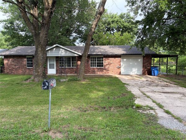 202 Quail Drive, Pryor, OK 74361