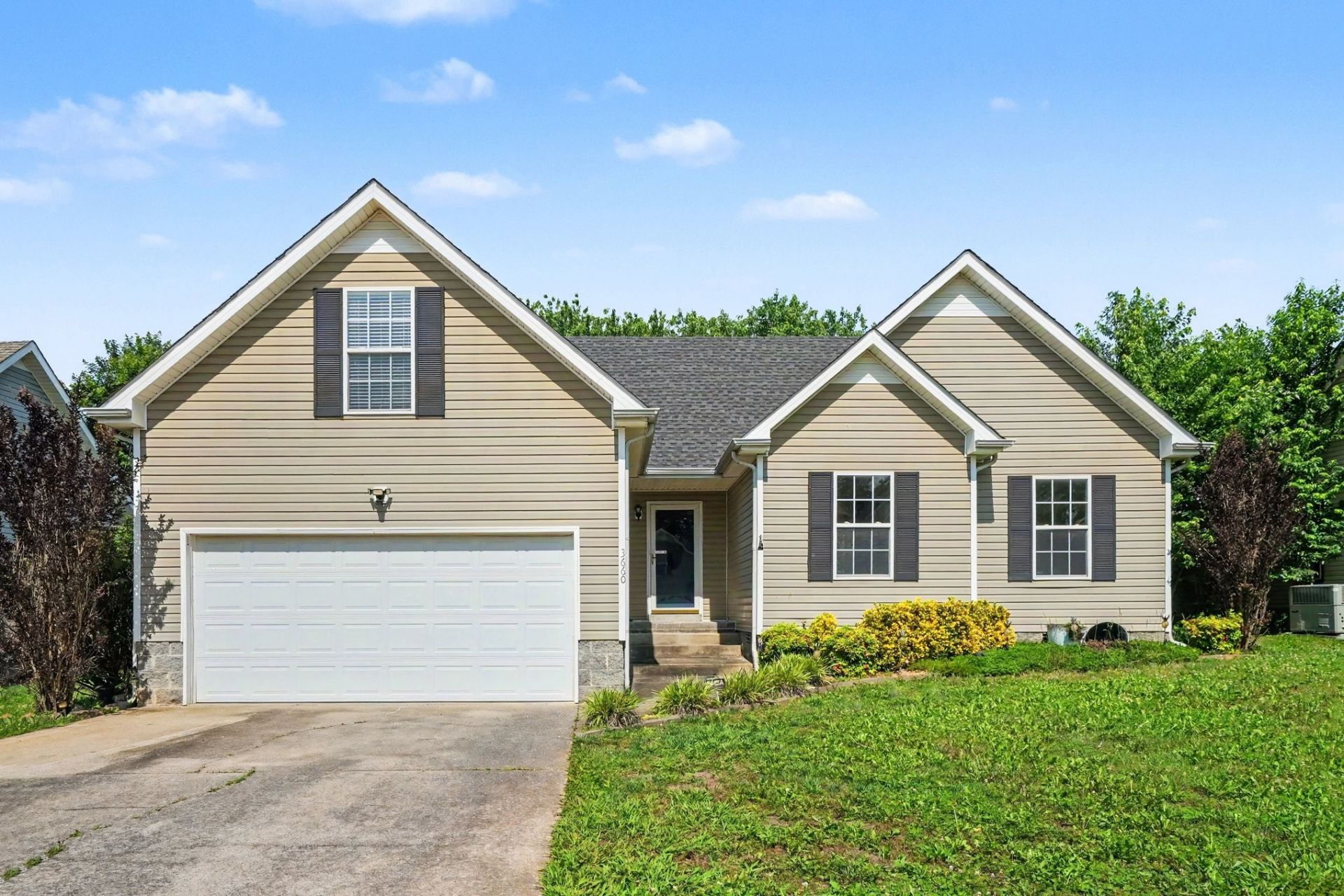 3660 Kendra Ct S, Clarksville, TN 37040 Main Photo