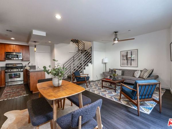10735 Bloomfield Street, Unit 5, Toluca Lake, CA 91602