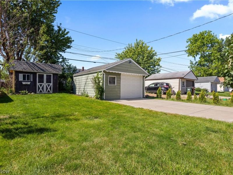 2603 Center Drive, Parma, OH 44134 Photo 28