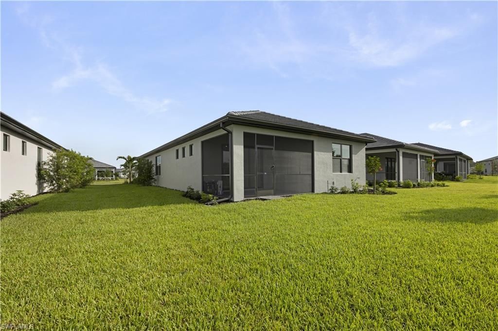 19218 Hinkley Dr, Estero, FL 33928 Photo