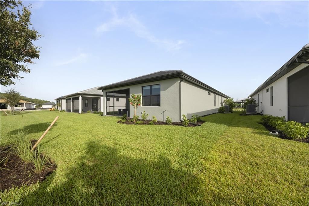 19218 Hinkley Dr, Estero, FL 33928 Photo