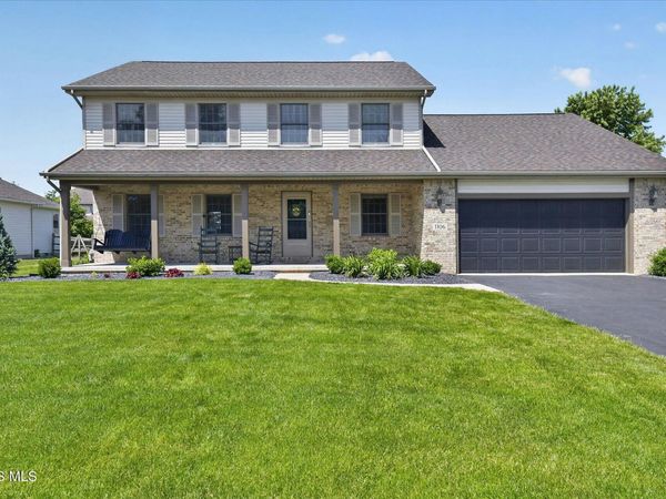 1106 Springcrest Drive, Waterville, OH 43566