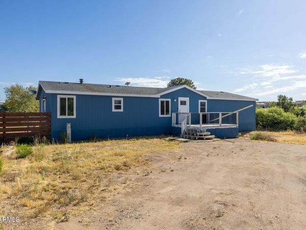 20574 E PARK VIEW Lane, Mayer, AZ 86333