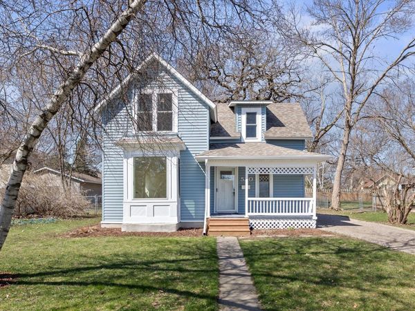 520 Glen Street SW, Hutchinson, MN 55350