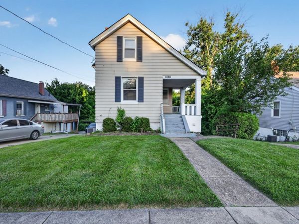 6586 Parrish Avenue, North College Hill, OH 45237