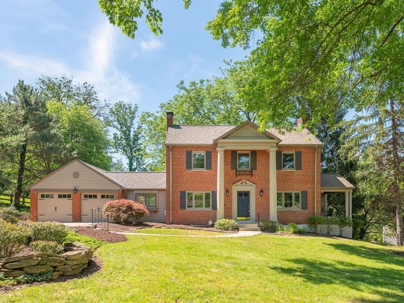 3119 N Farmcrest Drive, Cincinnati, OH 45213 Photo 1
