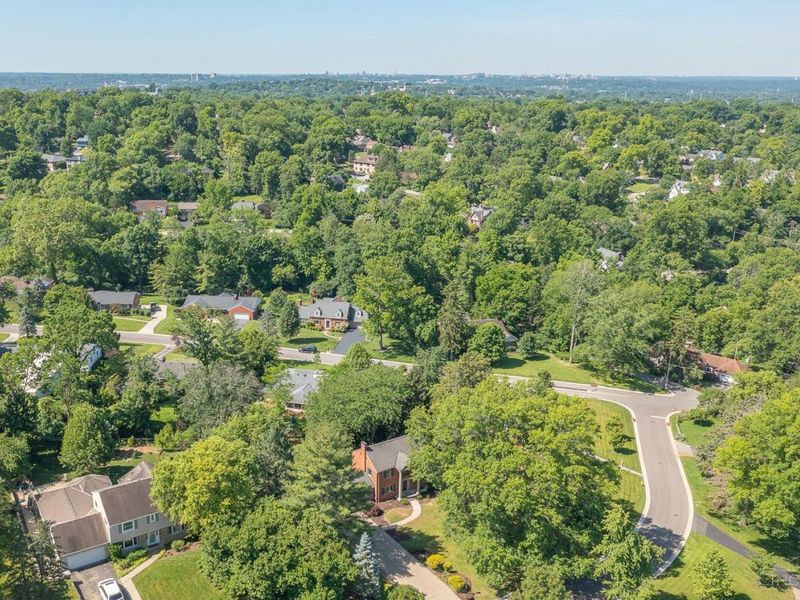 3119 N Farmcrest Drive, Cincinnati, OH 45213 Photo 44