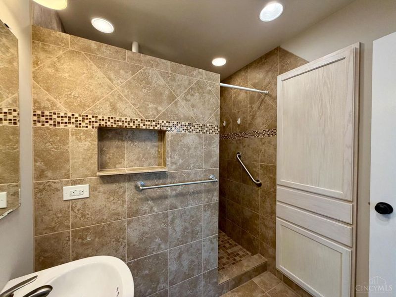 6707 Apache Way, West Chester, OH 45069 Photo 33
