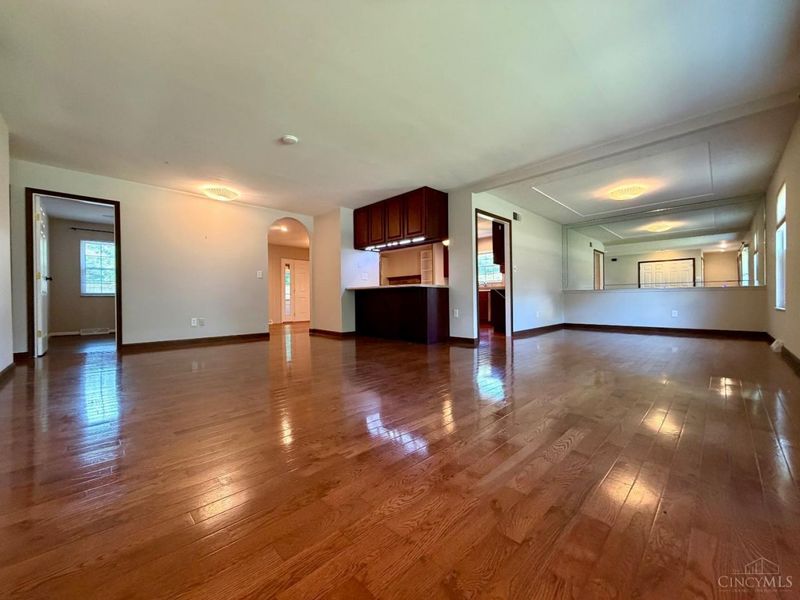 6707 Apache Way, West Chester, OH 45069 Photo 5