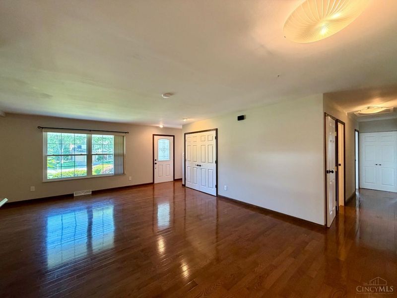 6707 Apache Way, West Chester, OH 45069 Photo 8