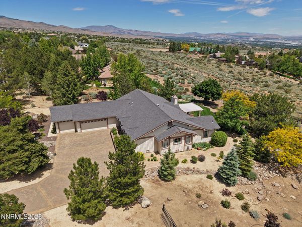 14200 Saddlebow Drive, Reno, NV 89511